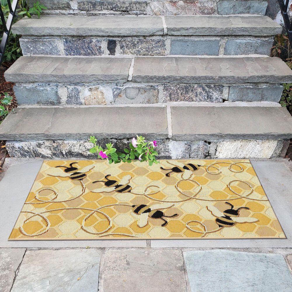 Trans-Ocean Import Liora Manne Esencia Bee Honey 2&#39; x 2&#39;10&quot; Indoor/Outdoor Area Rug, , large