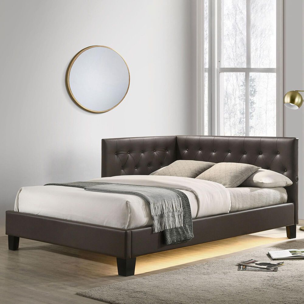 Mayberry Hill Julesburg Corner Full Platform Bed in Rich Brown, , large