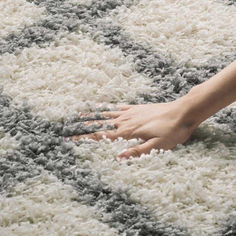 Safavieh Dallas Shag SGD258F-26 2&#39;3&quot; x 6&#39; Ivory/Grey Runner, , large