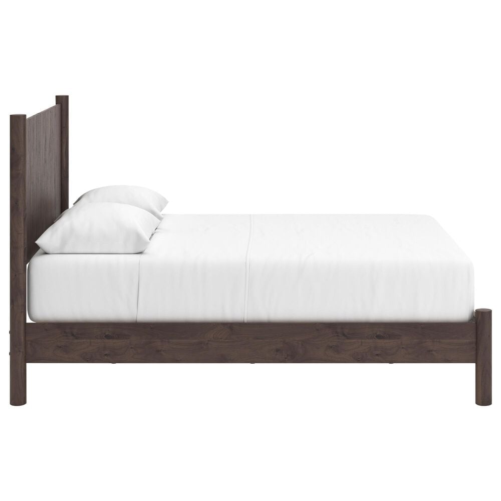 Ashley Pamytta Queen Panel Platform Bed in Rich Brown, , large