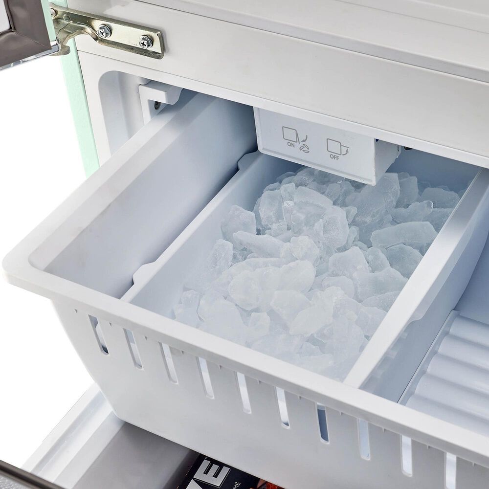 Unique Appliances Classic Retro 21.4 Cu. Ft Frost Free Counter Depth French Door Refrigerator in Summer Mint Green, , large