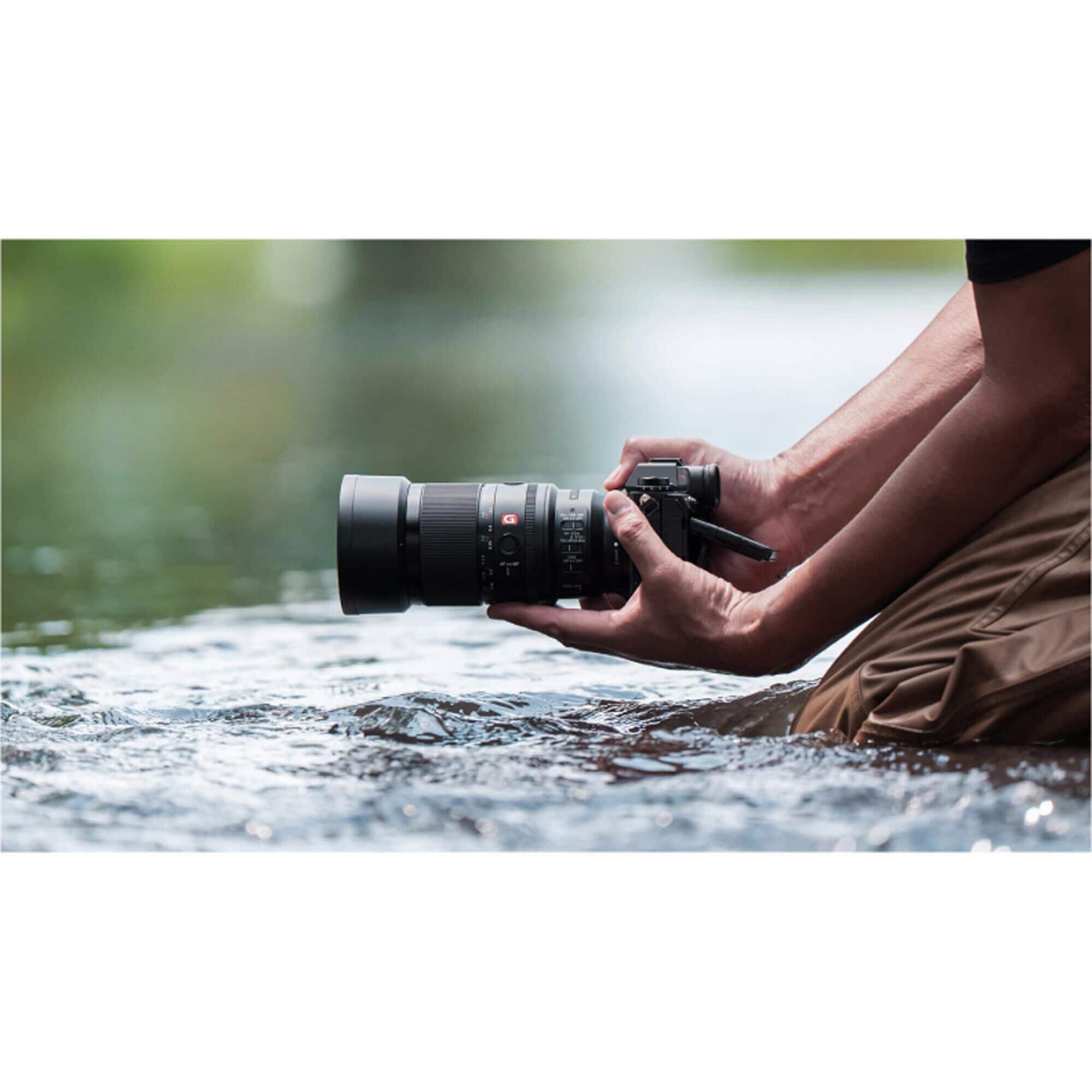 Sony FE 100mm f/2.8 G Master Prime Macro Lens in Black