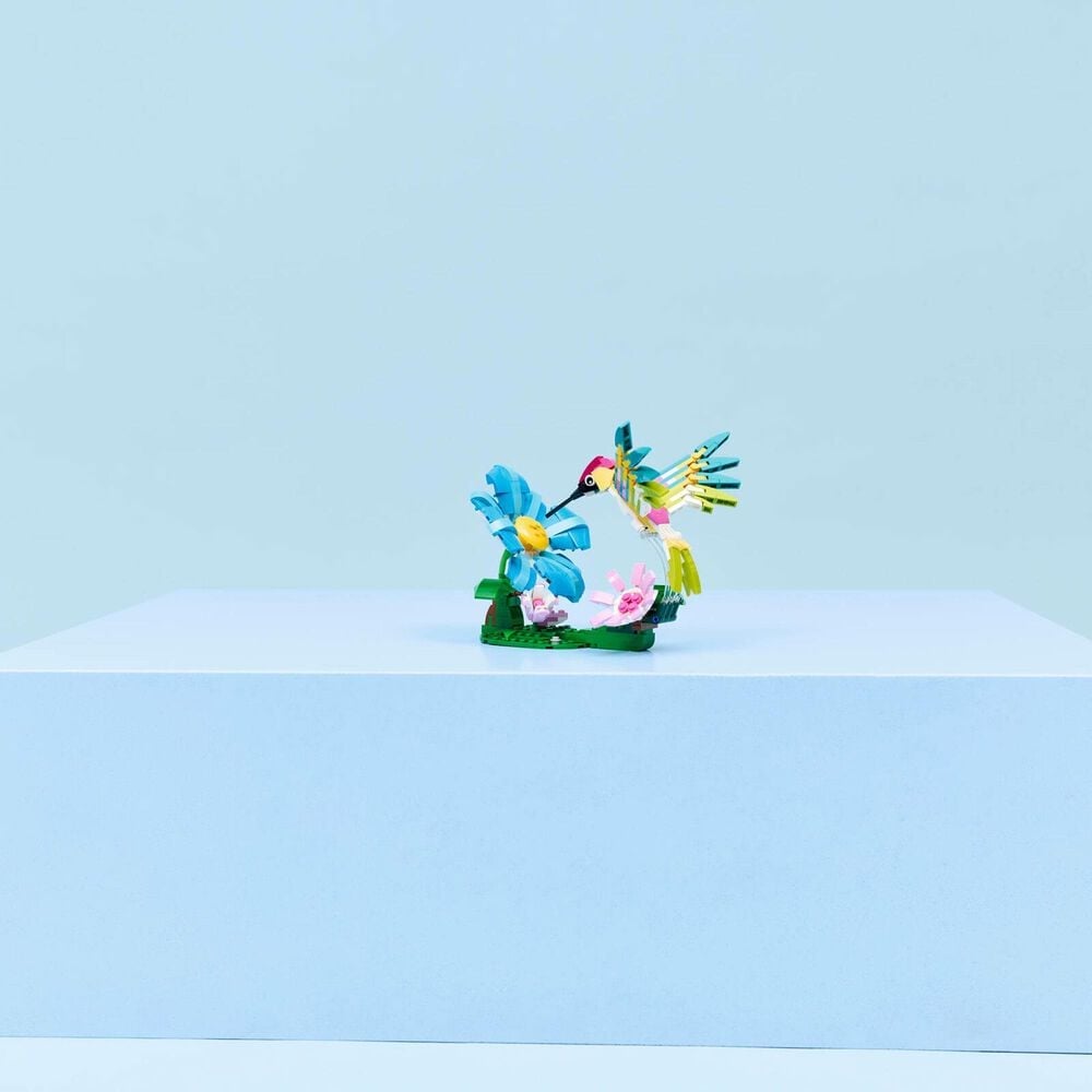 LEGO Creator Wild Animals - Colorful Hummingbird Building Set, , large