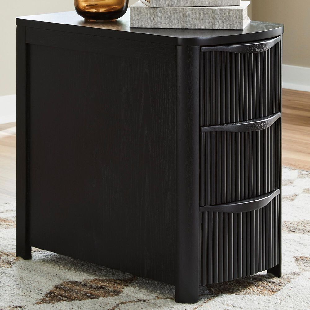 Ashley Camdill Chairside End Table in Black, , large