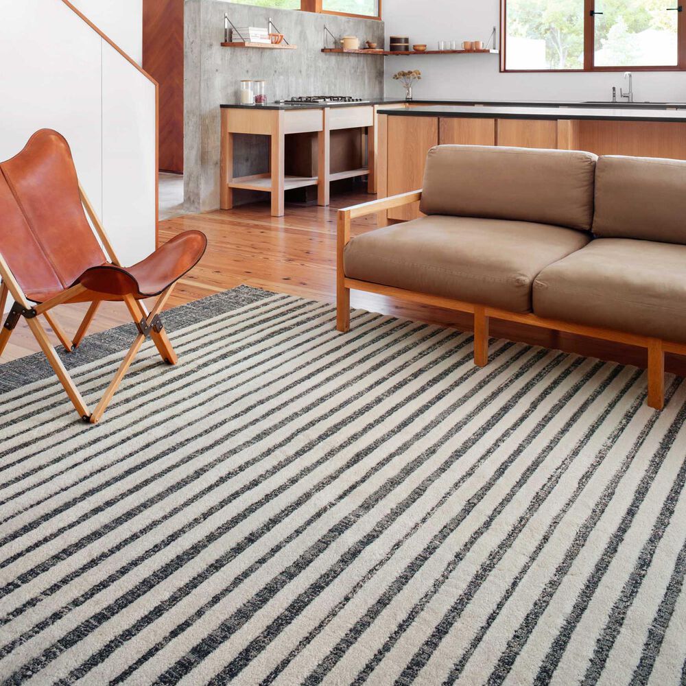 Loloi II Hagen 3&#39;7&quot; x 5&#39;7&quot; White and Ocean Area Rug, , large