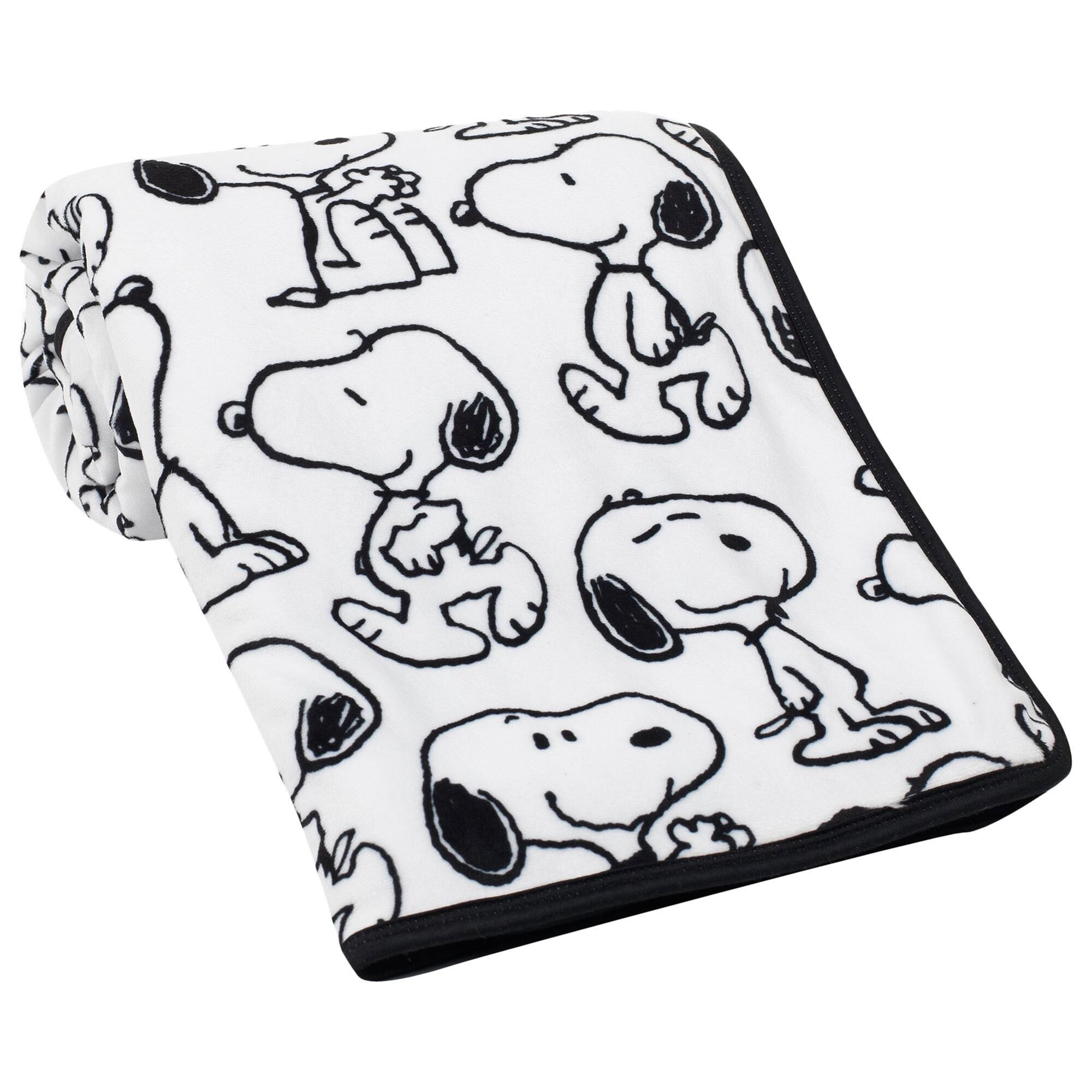 Lambs and Ivy Classic Snoopy Minky and Sherpa Baby Blanket in White and Black NFM