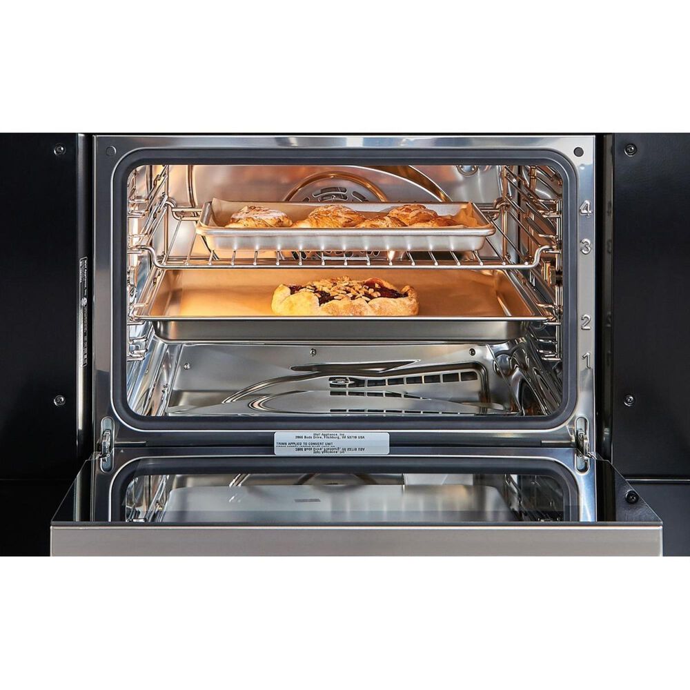 Wolf 30" M Series Convection Steam Oven with Retractable Handle in
