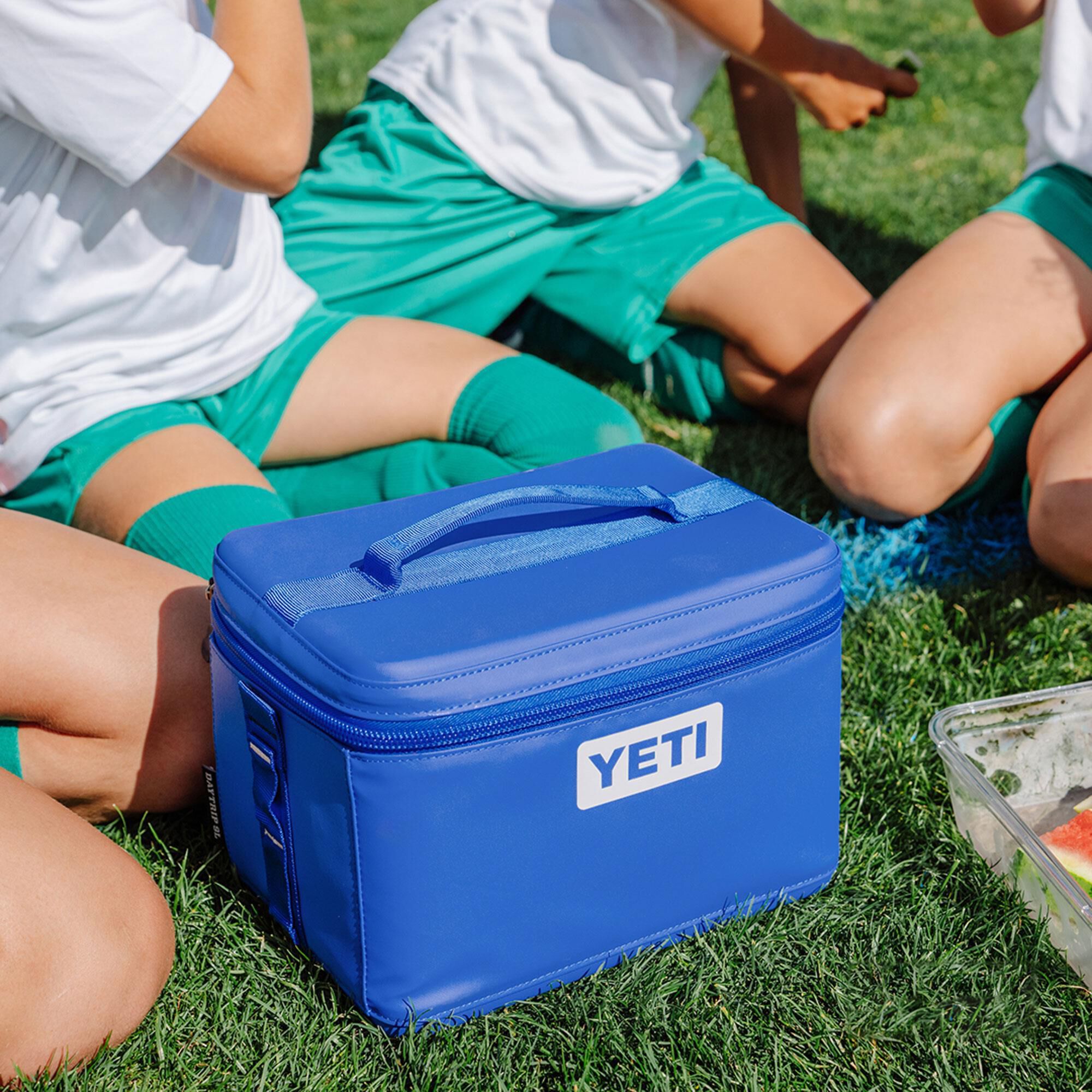 YETI Daytrip 9L Insulated Box in Royal Blue