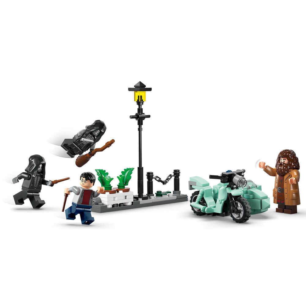 LEGO Harry Potter Hagrid and Harry's Privet Drive Escape Building Set, , large