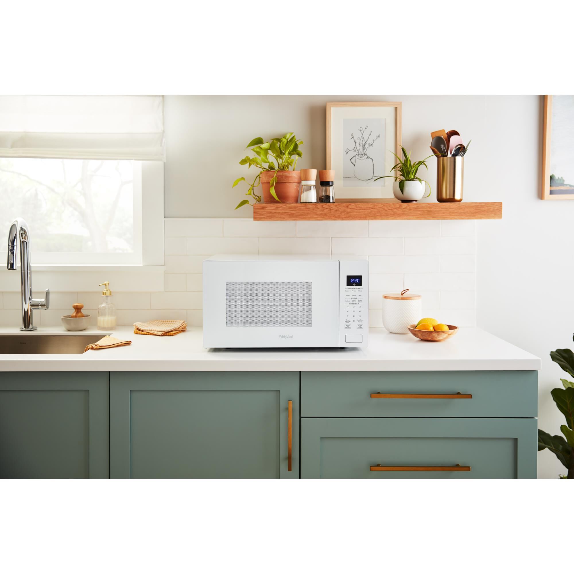 Whirlpool 2.2 Cu. Ft. Sensor Cooking Microwave in White