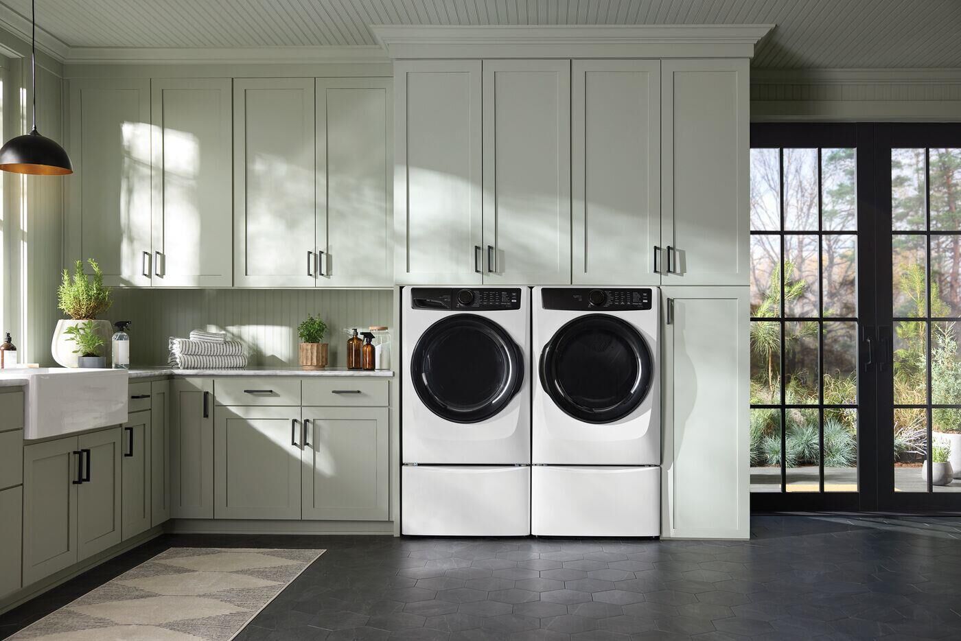Electrolux 700 Series 4.5 Cu. Ft. Washer in White