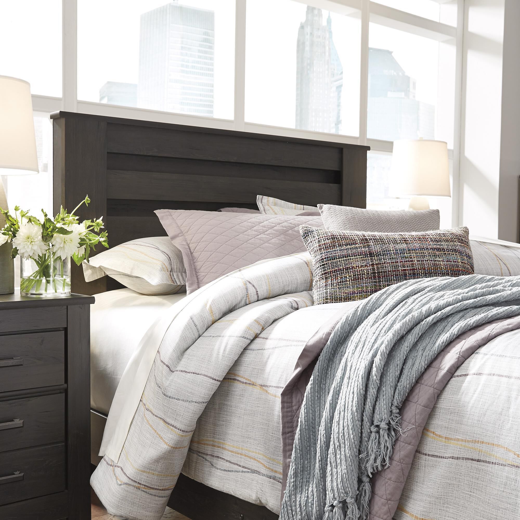Brinxton shop bedroom set