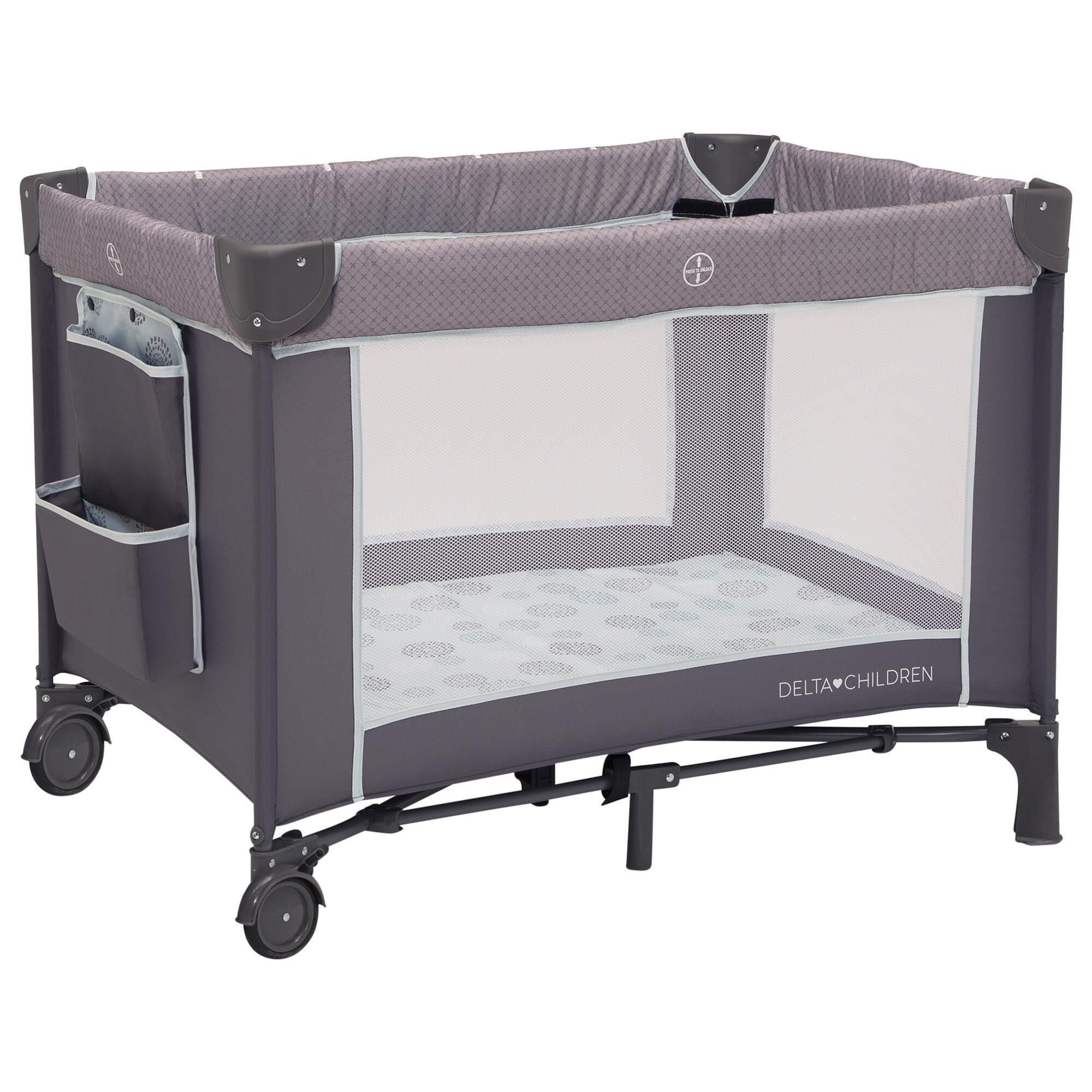Delta children sales lx deluxe playard