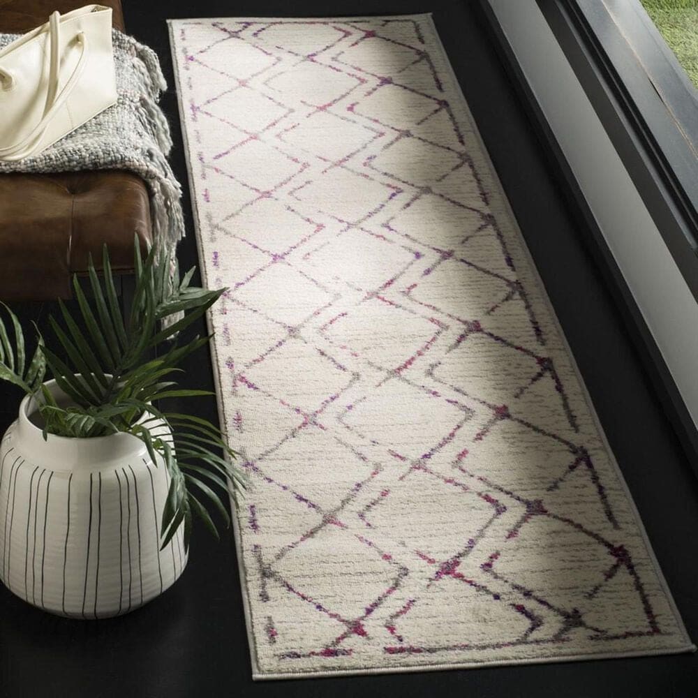 Safavieh Skyler SKY197F 2&#39; x 8&#39; Ivory and Pink Runner, , large