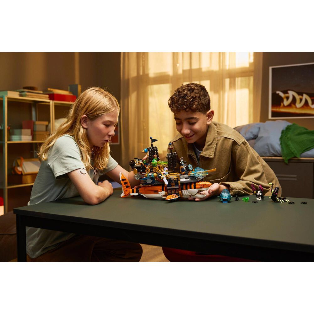 LEGO DREAMZzz Tiger Shark Tank Building Set, , large