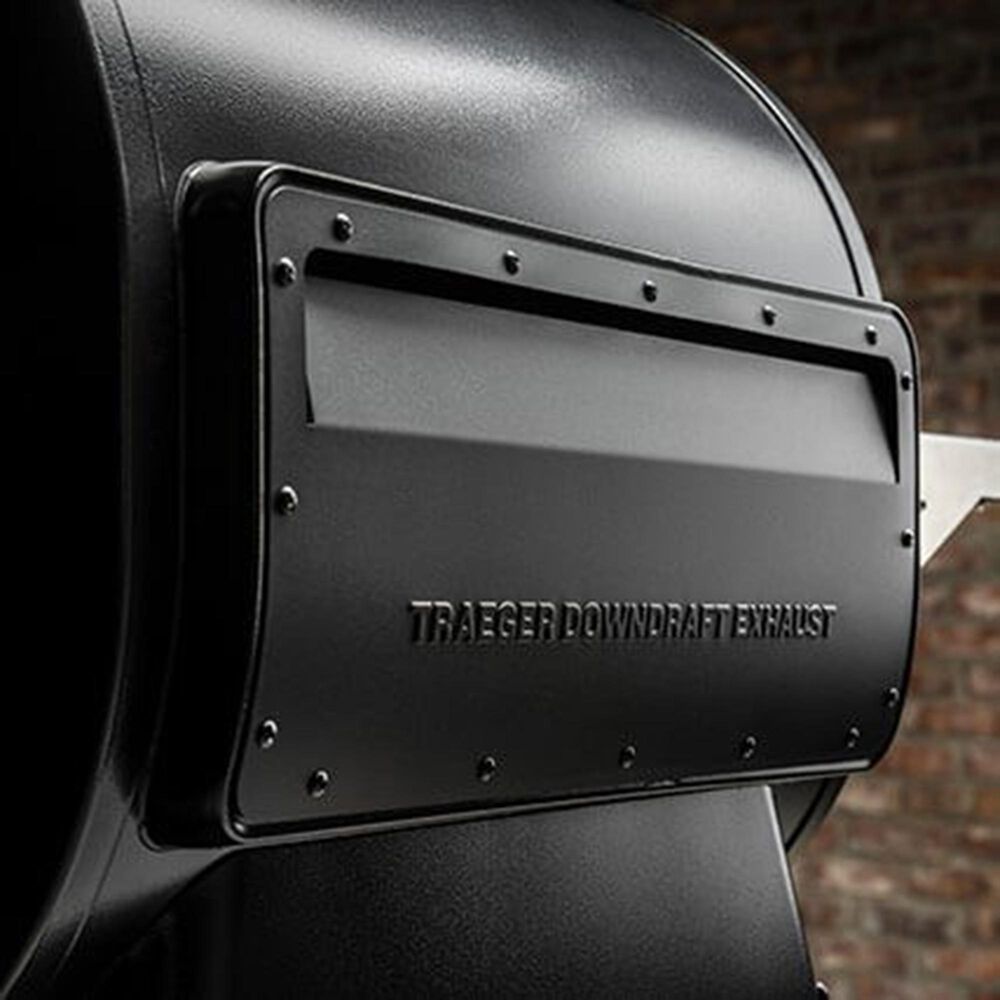 Traeger Grills Ironwood Series 885 Pellet Grill in Black, , large