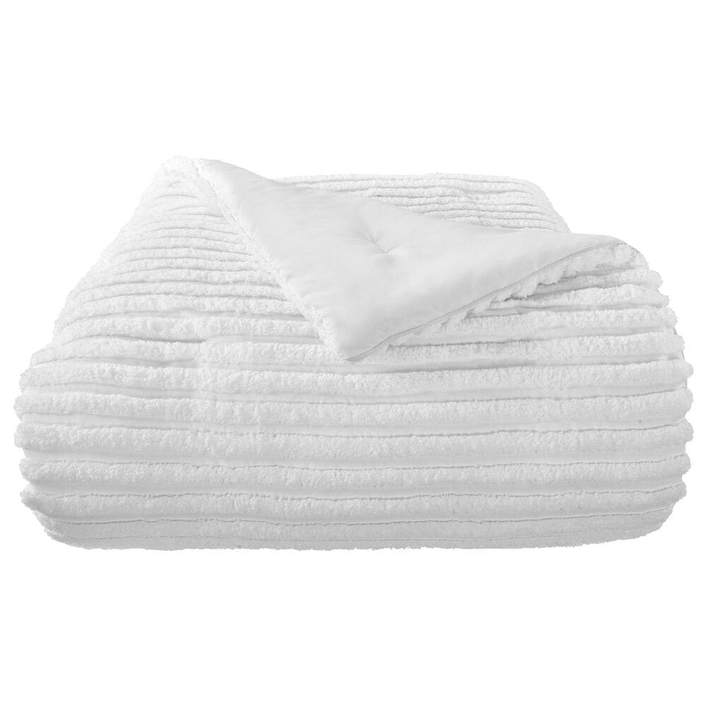 J. Queen New York Darby 3-Piece Full/Queen Comforter Set in White, , large
