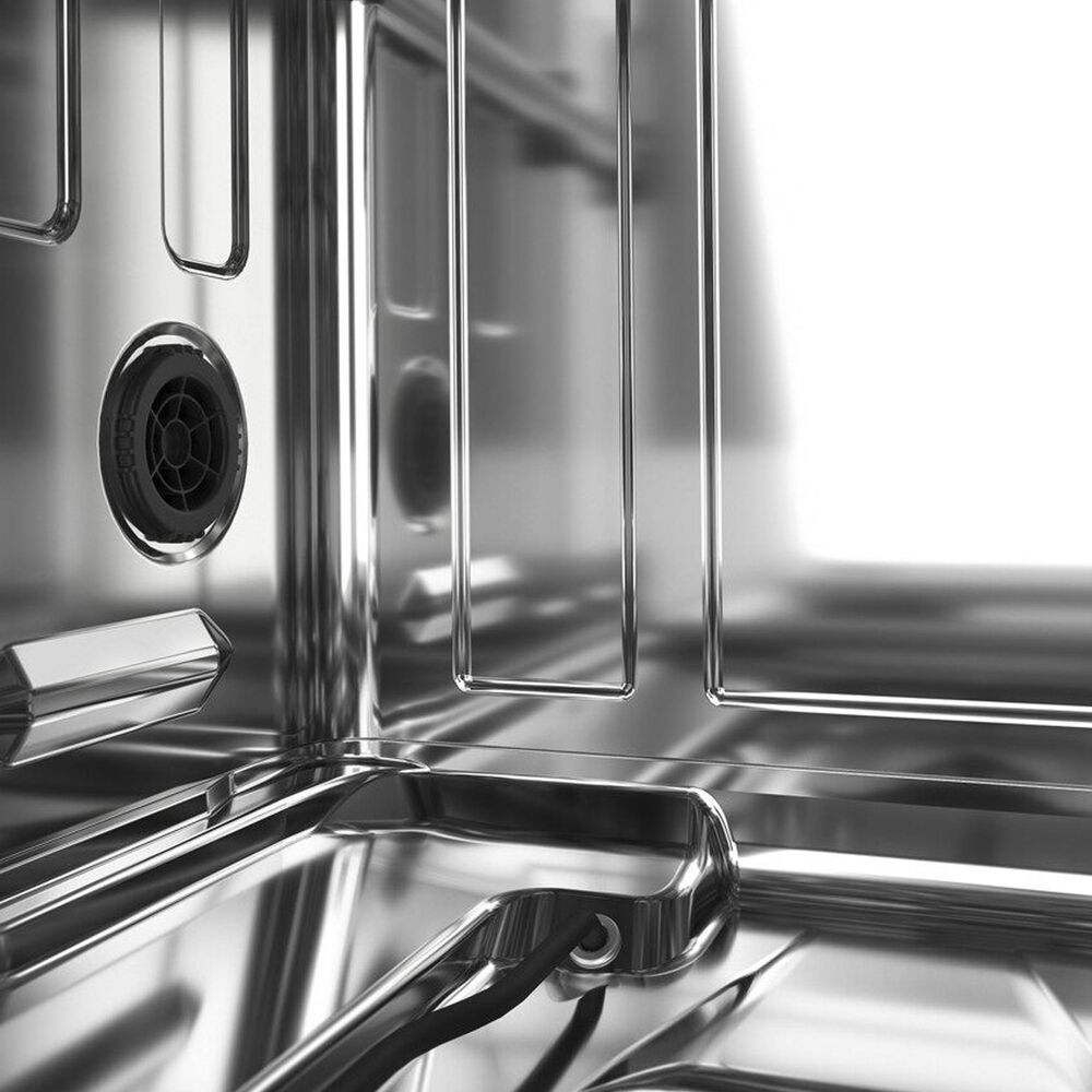 KitchenAid 24" BuiltIn Bar Handle Dishwasher with FreeFlex 3rd Rack