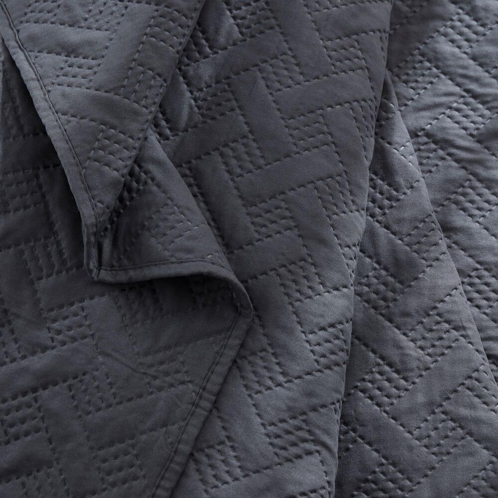 Trade Linker 2-Piece Twin Basket Pinsonic Quilt Set in Charcoal, , large