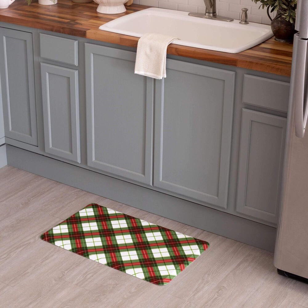 Mohawk Dri-Pro Tis The Season Plaid 1&#39;6&quot; x 2&#39;6&quot; Multicolor Door Mat, , large