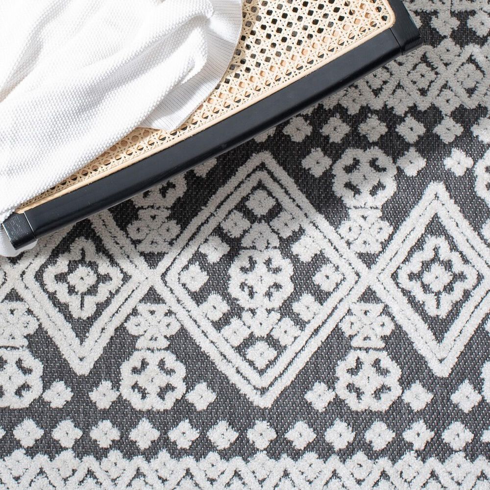 Safavieh Cabana CBN658A 5&#39;5&quot; x 7&#39;7&quot; Ivory and Grey Indoor/Outdoor Area Performance Rug, , large