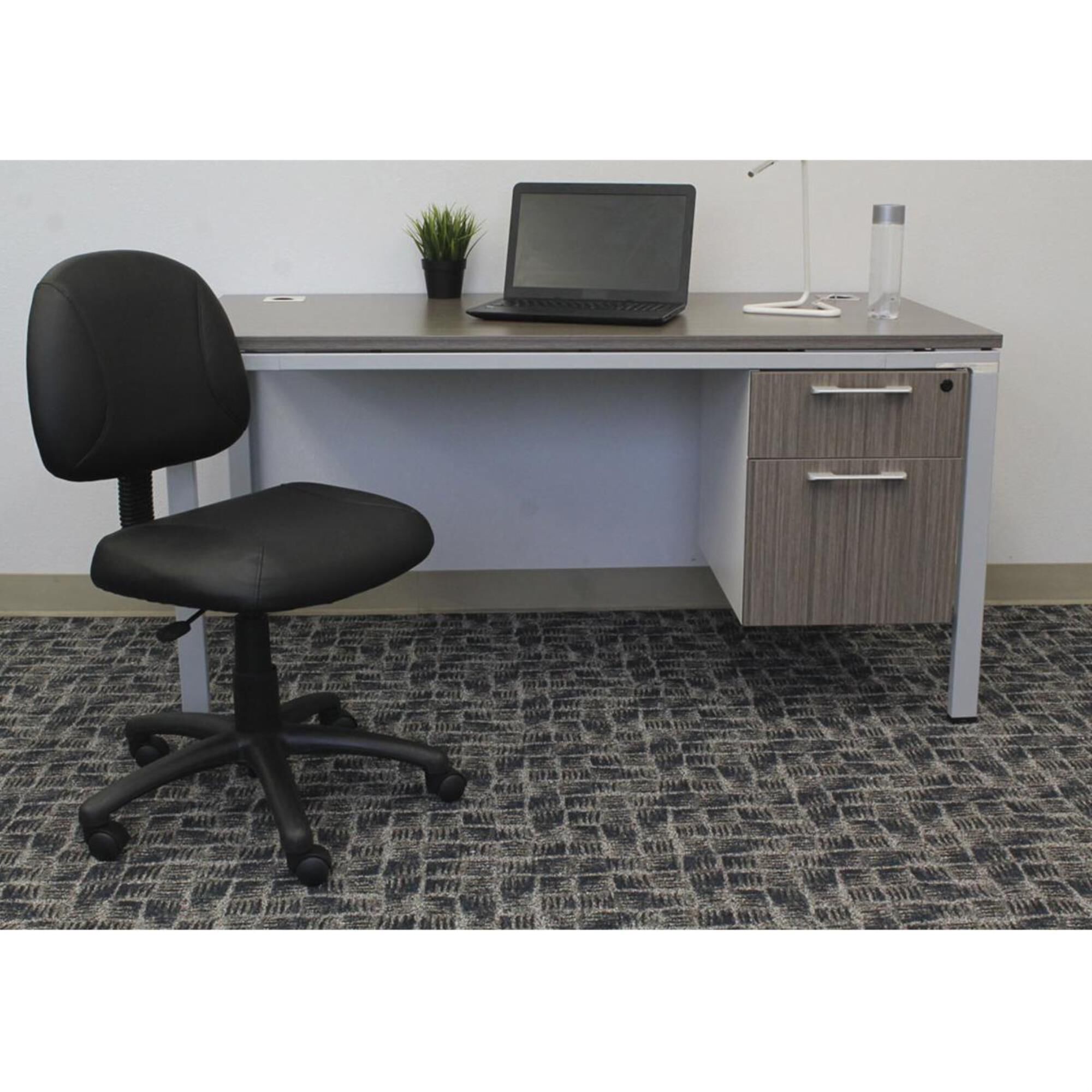 Boss top posture chair