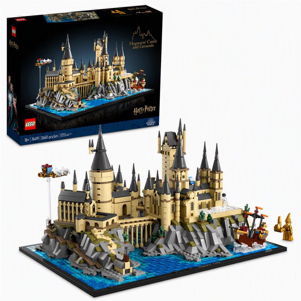 LEGO Harry Potter Hogwarts Castle and Grounds, , large