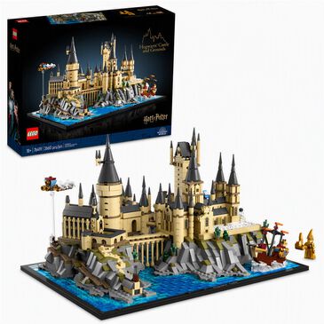 LEGO Harry Potter Hogwarts Castle and Grounds, , large