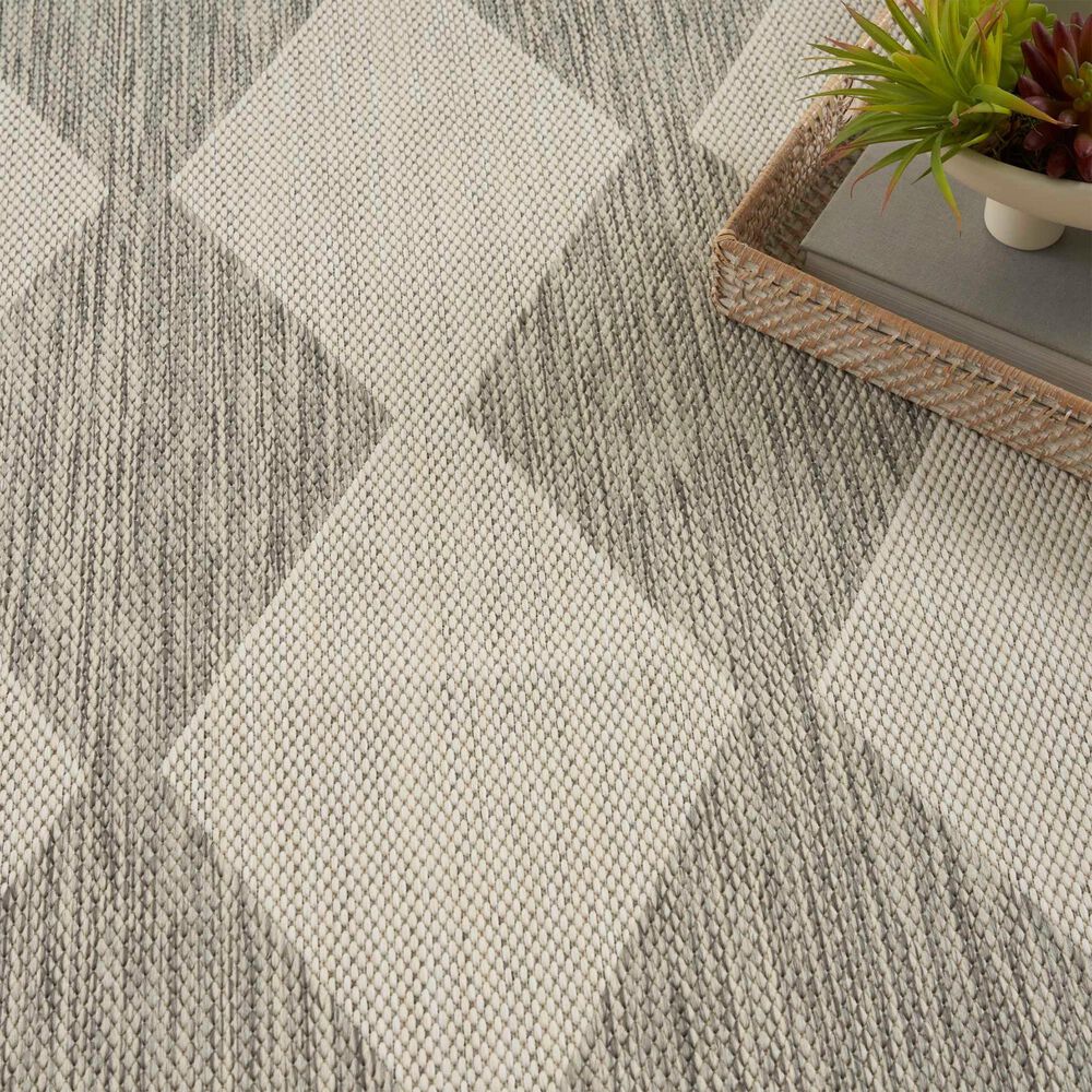 Nourison Positano Geometric Light Grey 5&#39; x 7&#39; Indoor/Outdoor Area Rug, , large