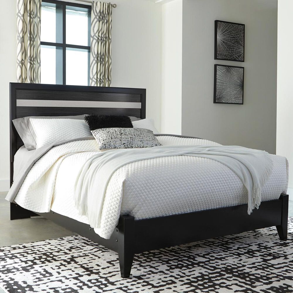 Signature Design by Ashley Starberry Queen Panel Bed in Black, , large