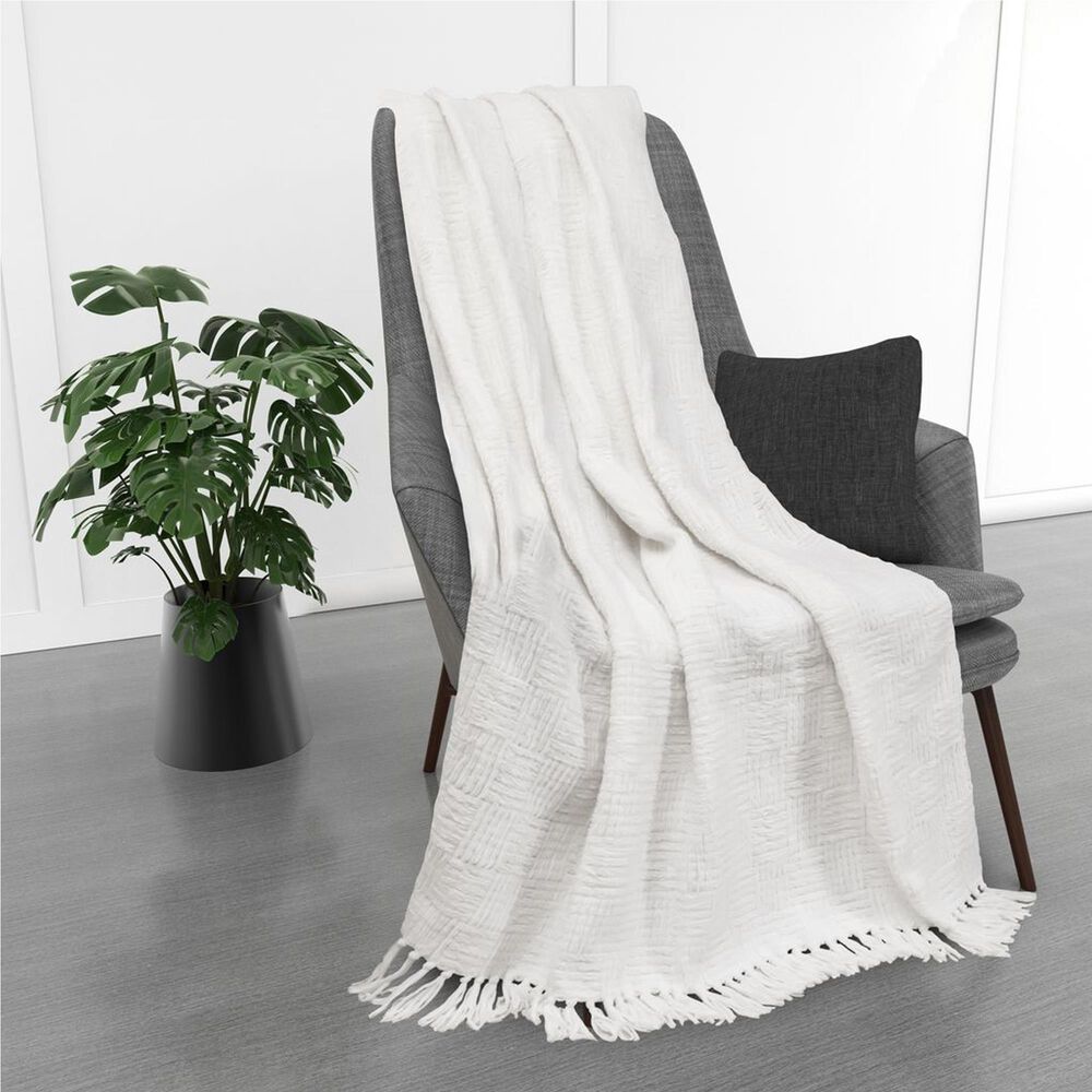 Trade Linker 50" x 70" Chenille Polyester Fringed Basket Throw in Ivory, , large