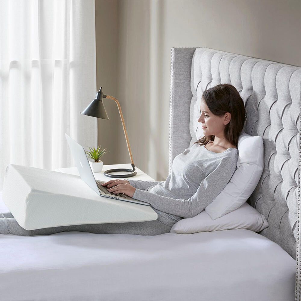 Hampton Park Memory Foam 22&quot; x 24&quot; Wedge Pillow in White, , large