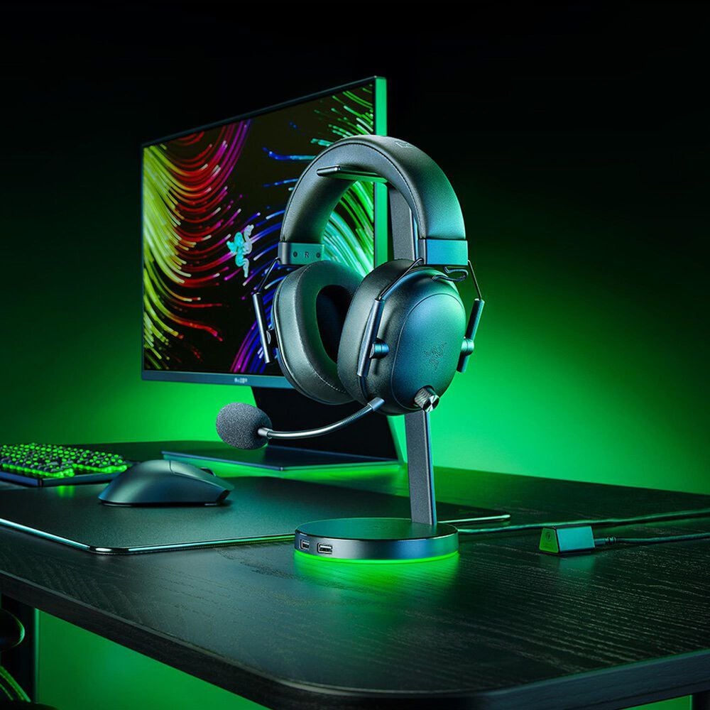 Razer Blackshark V2 Hyperspeed Wireless Gaming Headset in Black, , large