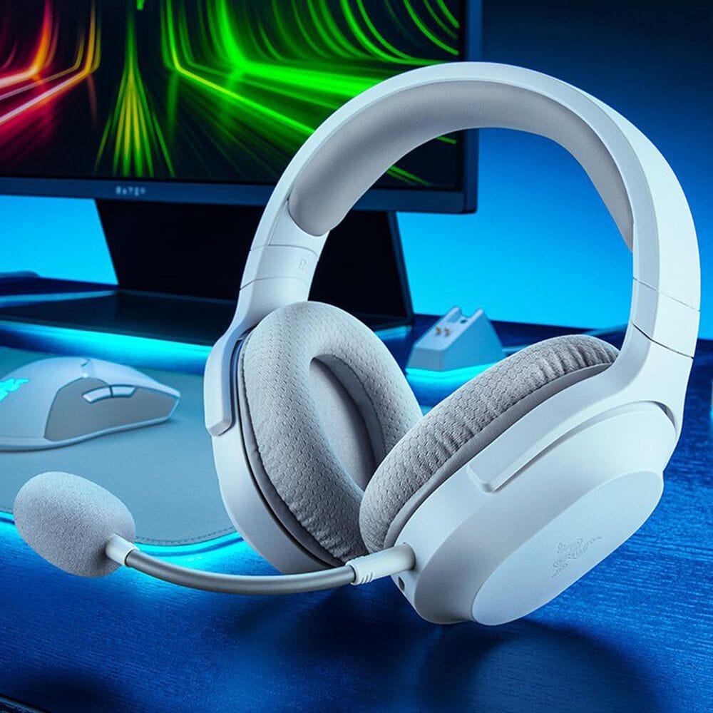 Razer Barracuda X Wireless Multi-platform Gaming and Mobile Headset in Mercury, , large