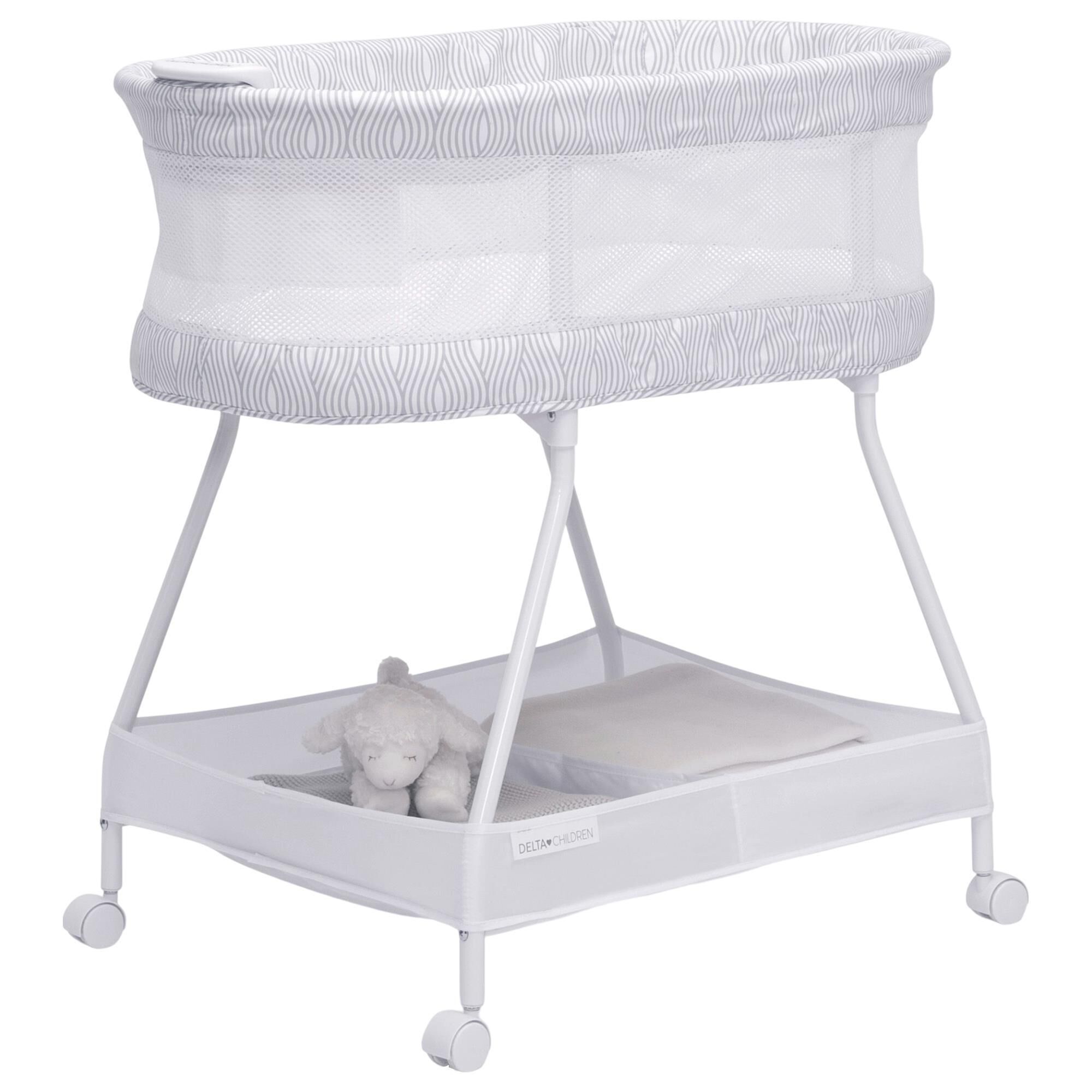 White baby online bassinet