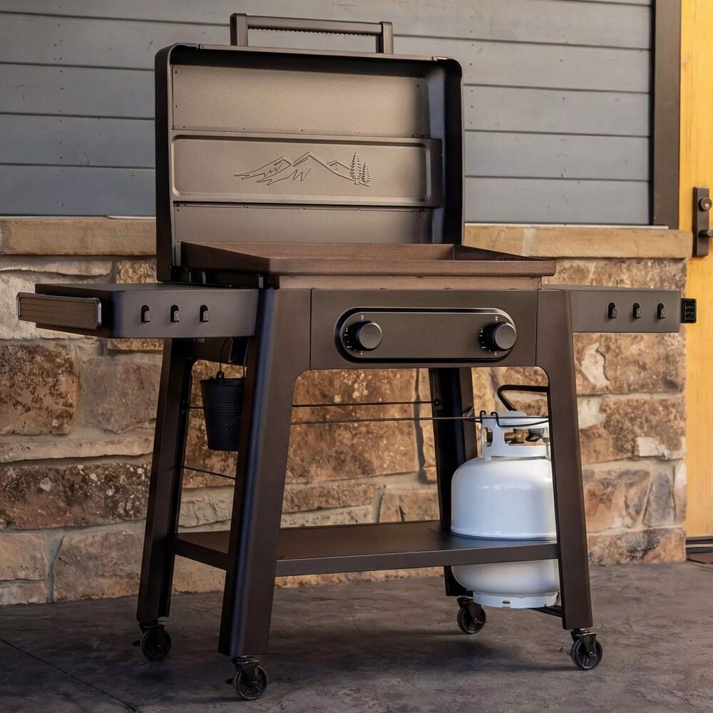 Traeger Grills Irontop 2-Burner Flattop Grill in Black, , large