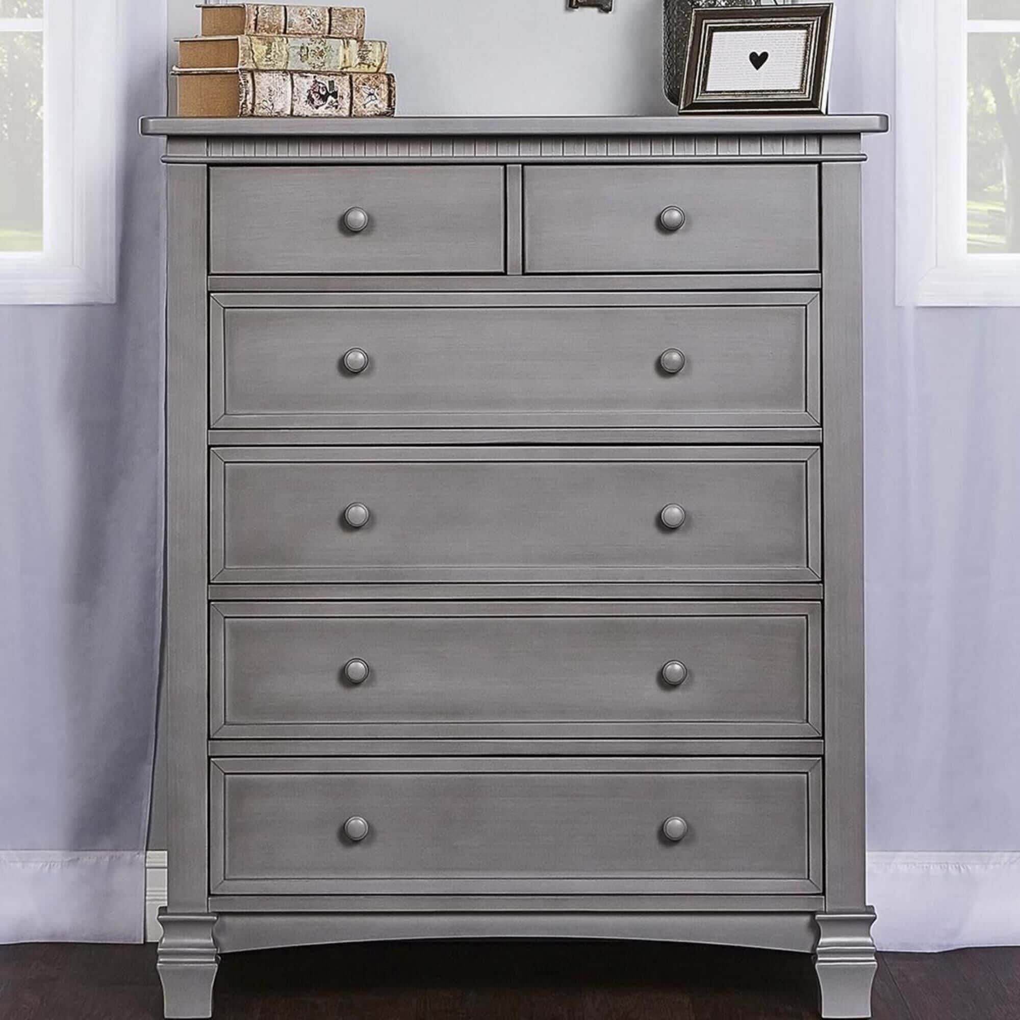 Evolur deals tall chest