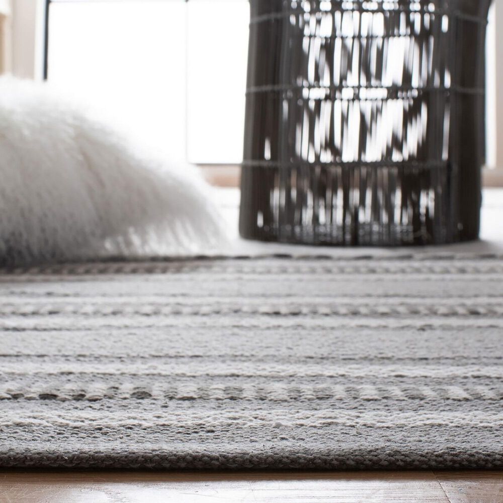 Safavieh Montauk MTK215F 6&#39; x 9&#39; Grey and Ivory Area Rug, , large
