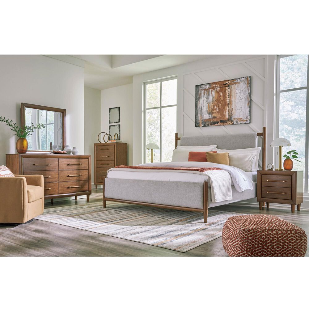 Ashley Lyncott 5-Piece King Bedroom Set in Medium Brown, , large