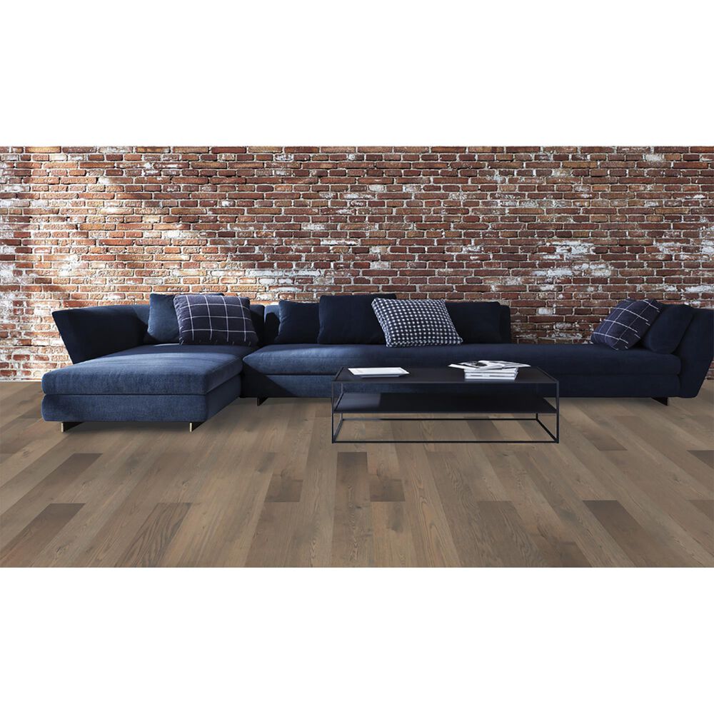 Mohawk Mod Revival Oatmeal Oak Engineered Hardwood, , large