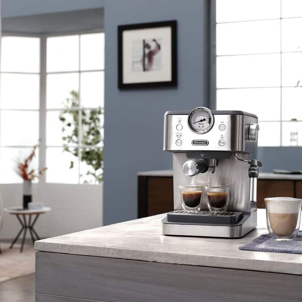 DeLonghi Linea Classic 57 Oz Espresso Machine in Metal, , large