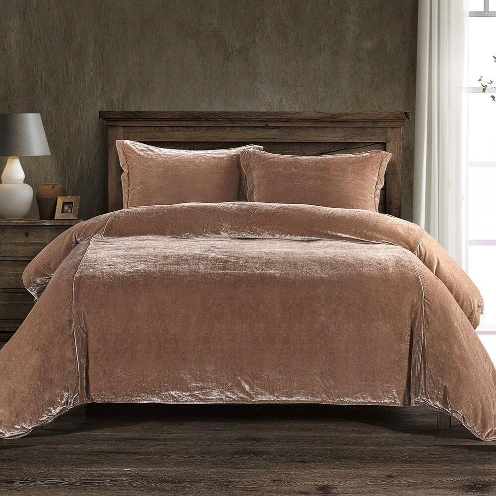 HiEnd Accents Stella 3-Piece Super King Duvet Set in Dusty Rose, , large