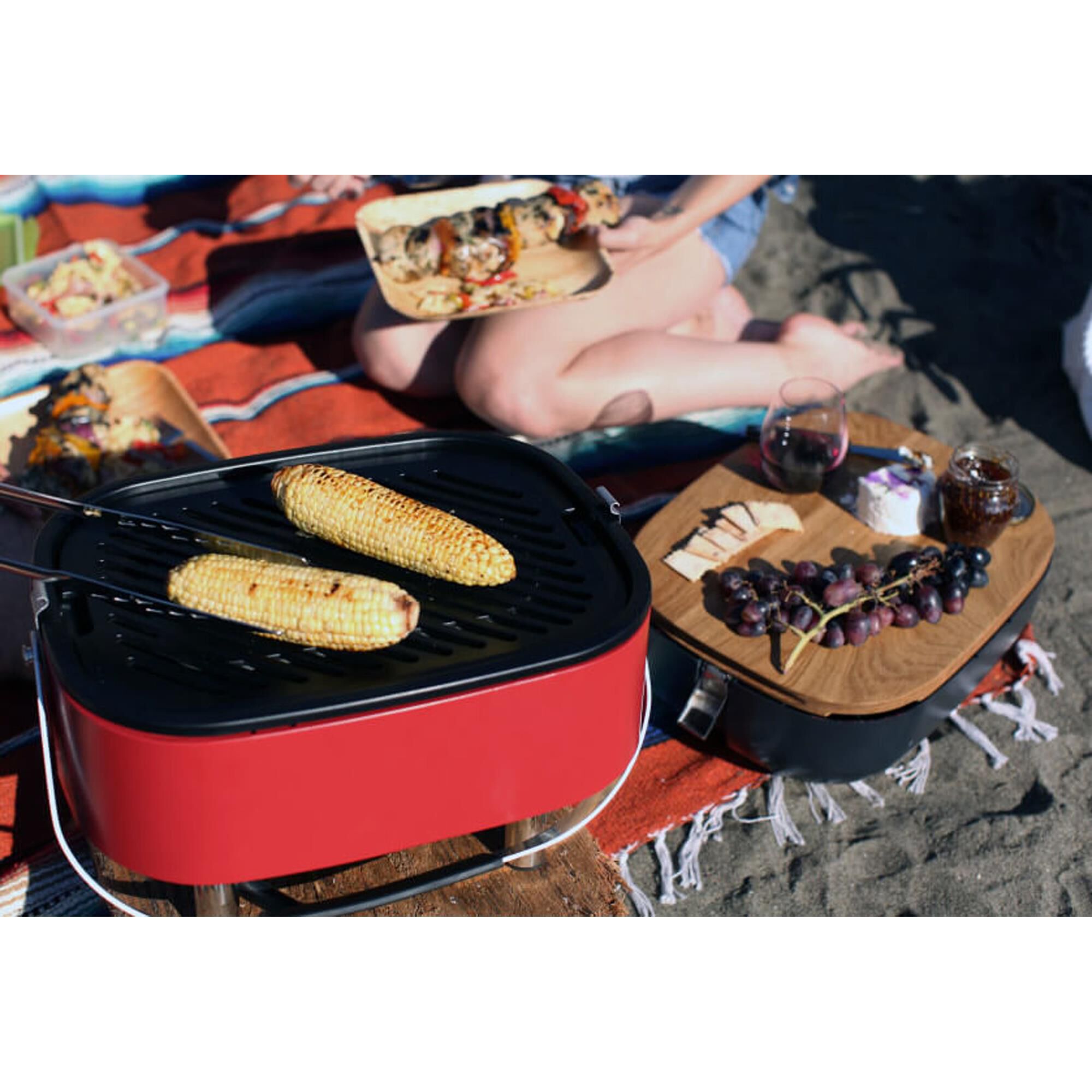 Cuisinart Venture Portable Gas Grill NFM