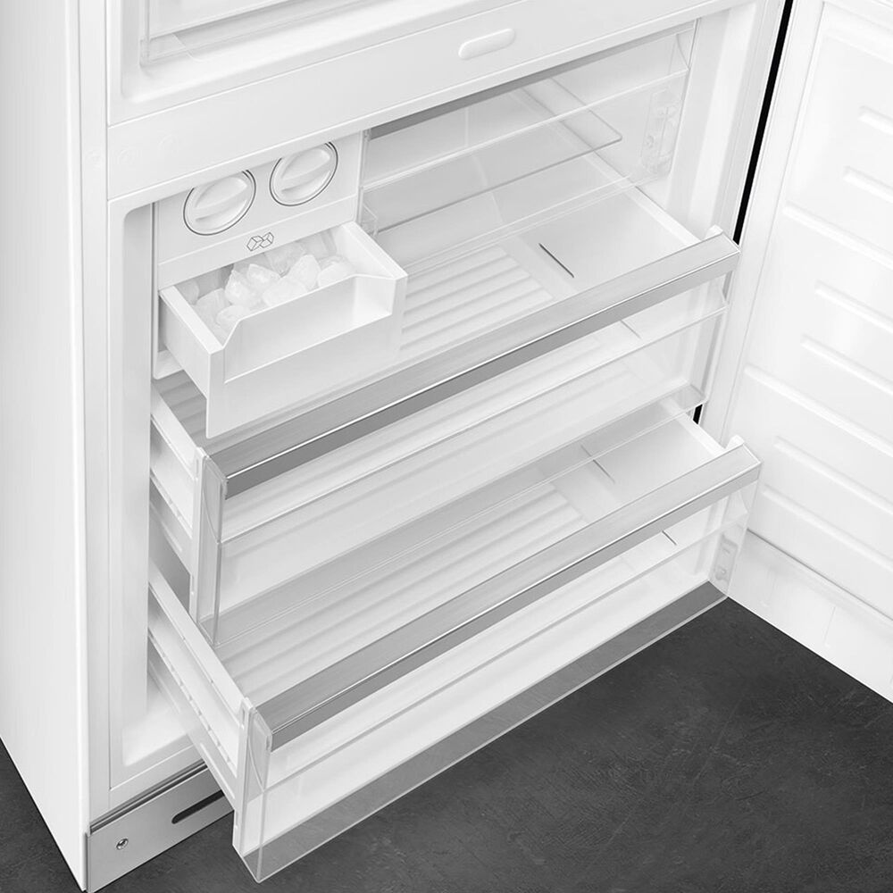 SMEG 18.01 Cu. Ft. Retro Bottom Freeze Refrigerator with Left Hinge in White, , large