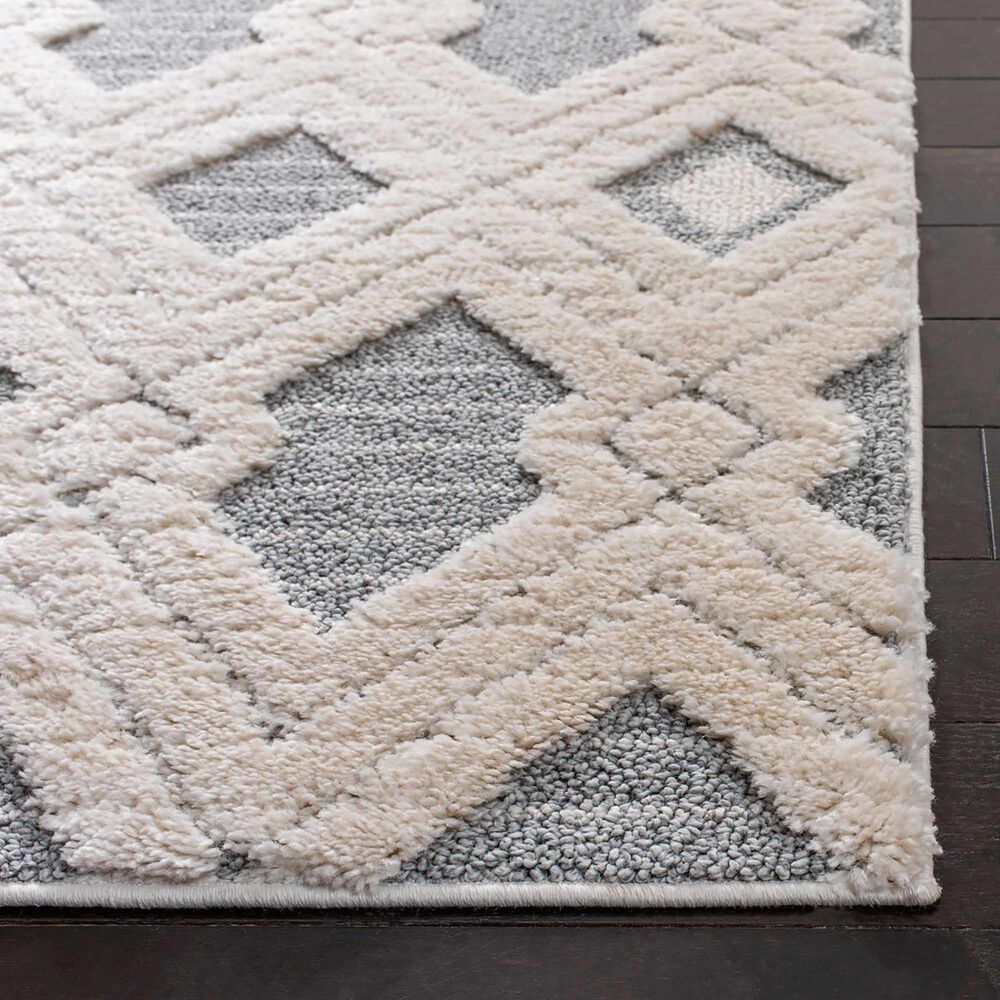 Safavieh Martha Stewart Lucia Shag MSR0728A 2&#39;6&quot; x 3&#39;9&quot; White and Light Grey Area Rug, , large