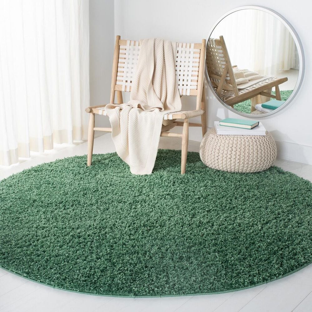 Safavieh Venus Shag 6&#39;7&quot; Round Green Area Rug, , large