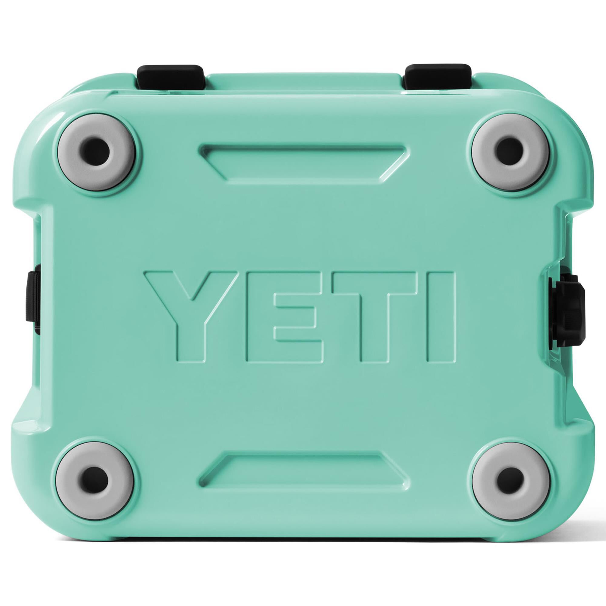 YETI Roadie 24 Hard Cooler in Seafoam