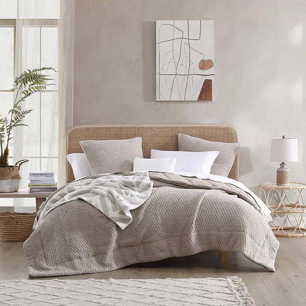 Sunday Citizen Tulum 52&quot; x 75&quot; Throw in Cloud Gray and Off White, , large