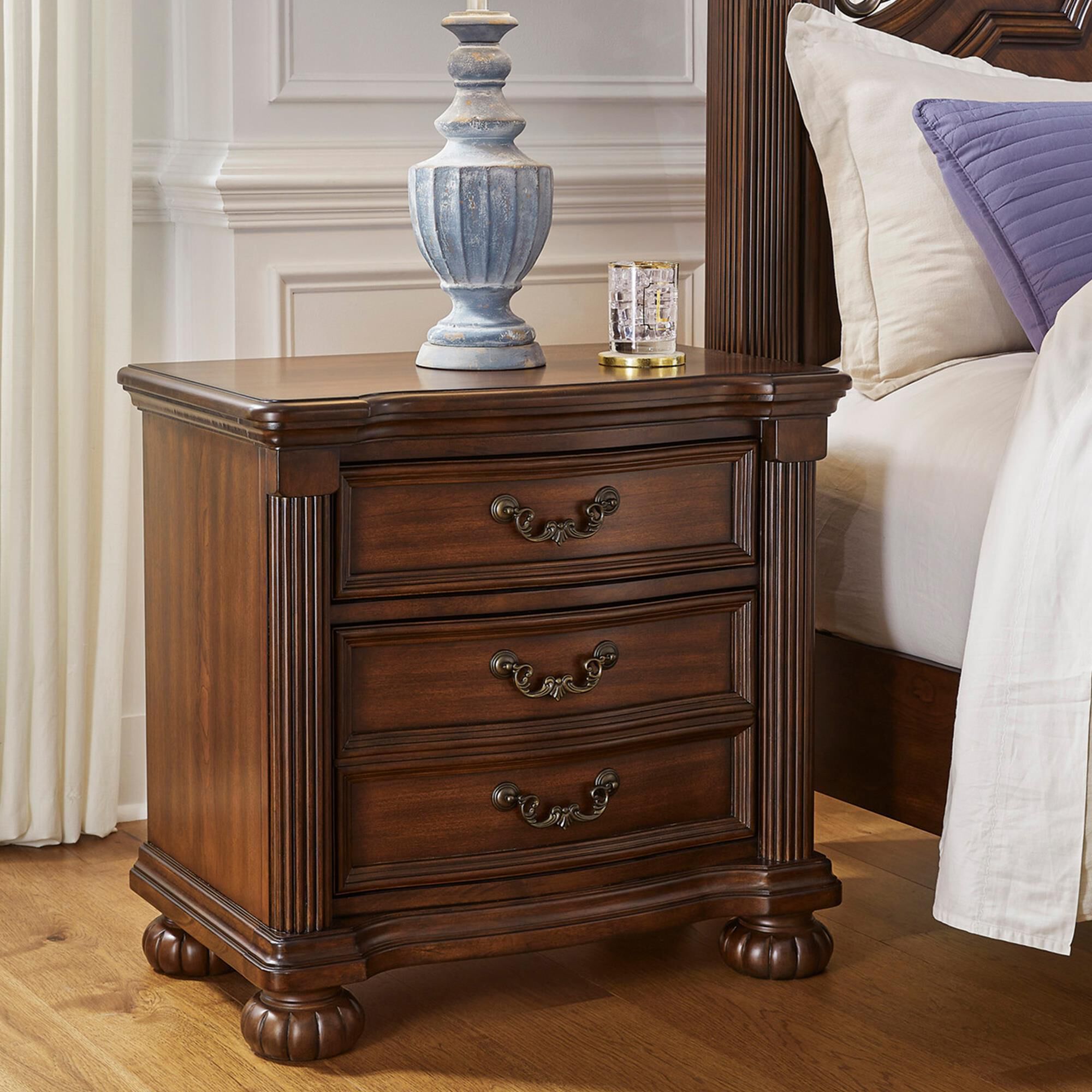 Ashley Lavinton 3 Drawer Nightstand in Cherry Brown