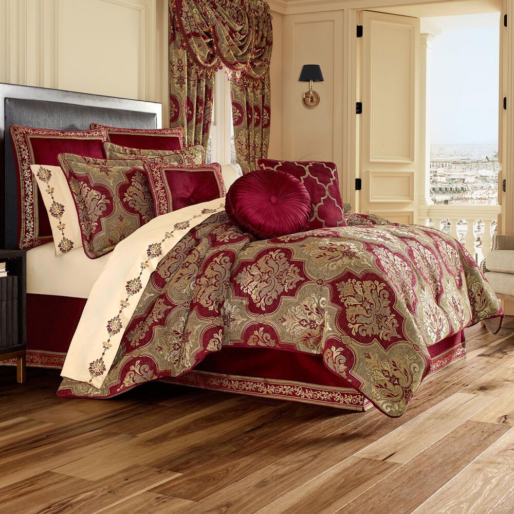 J. Queen New York Maribella 4-Piece King Comforter Set in Crimson, , large